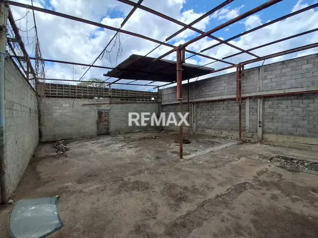 EN VENTA GALPON CALLE MARIN EL CANAL - 6