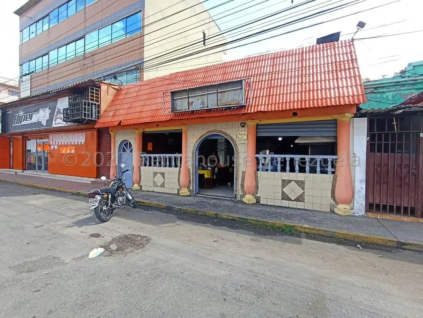 Local Comercial en Venta en Zona Centro, Aragua - 2
