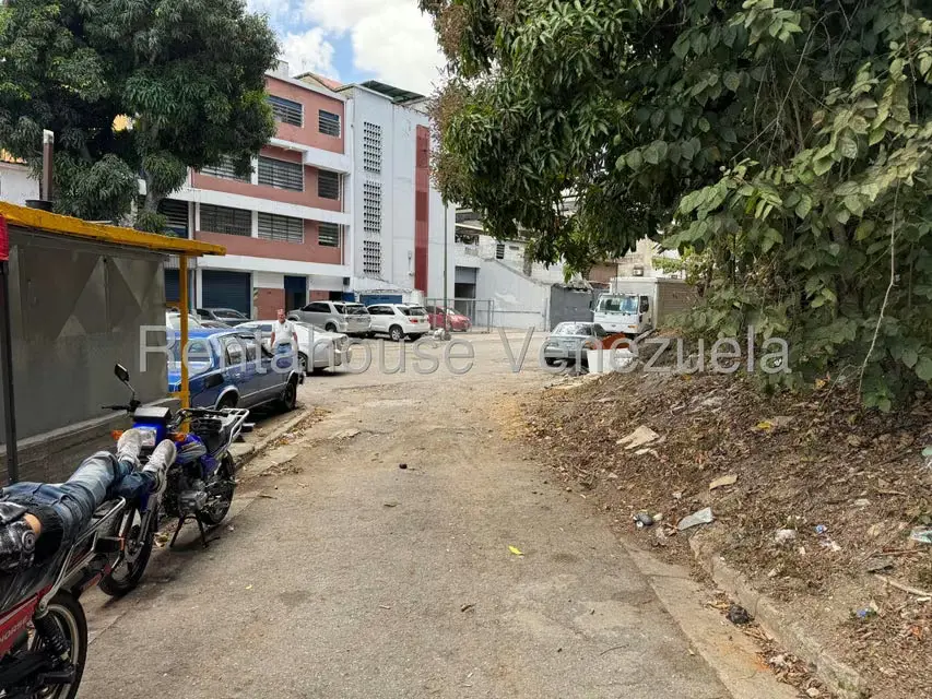 Terreno (Comercial) en Venta en La Trinidad, Distrito Metropolitano - 15