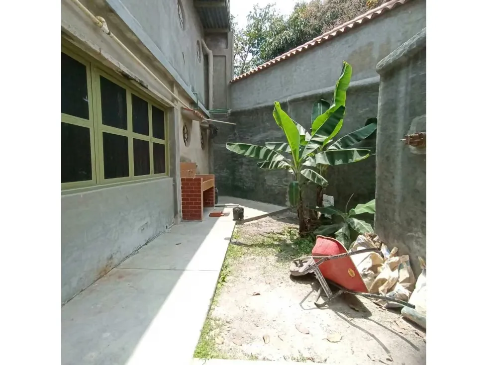 Alquilo local comercial 500m2 Pueblo del Hatillo 9812 - 8