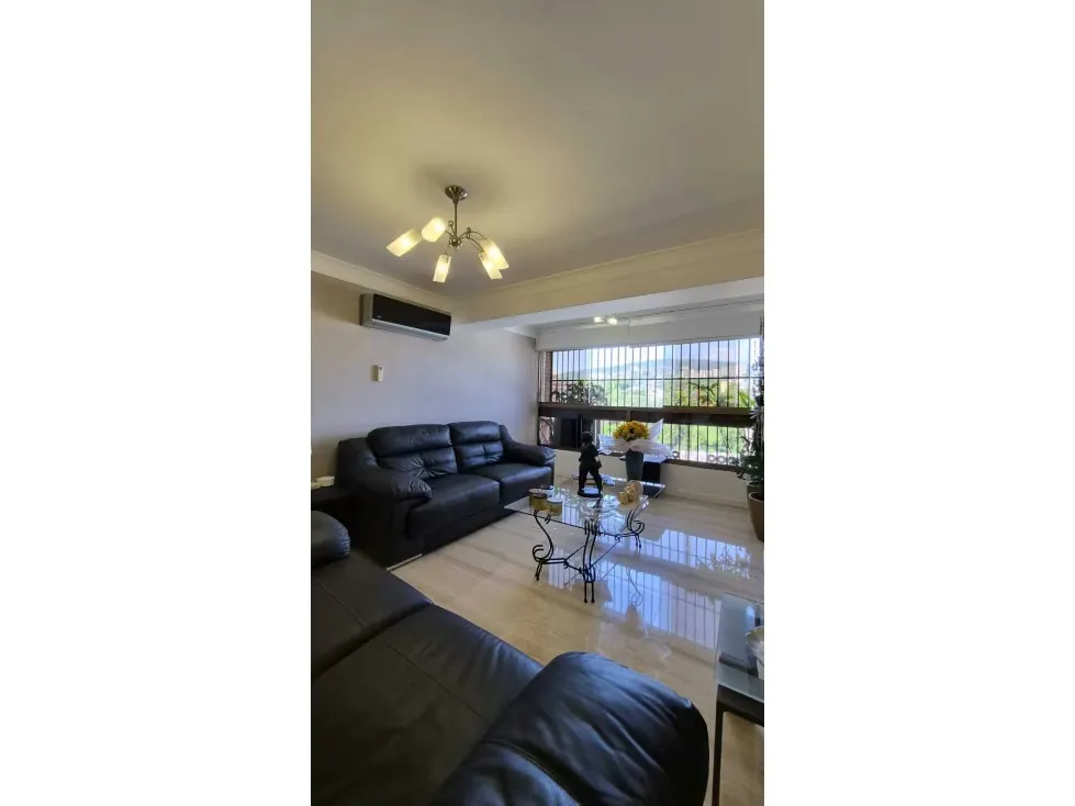 Se vende apartamento 120m2 Parque Prado 6169