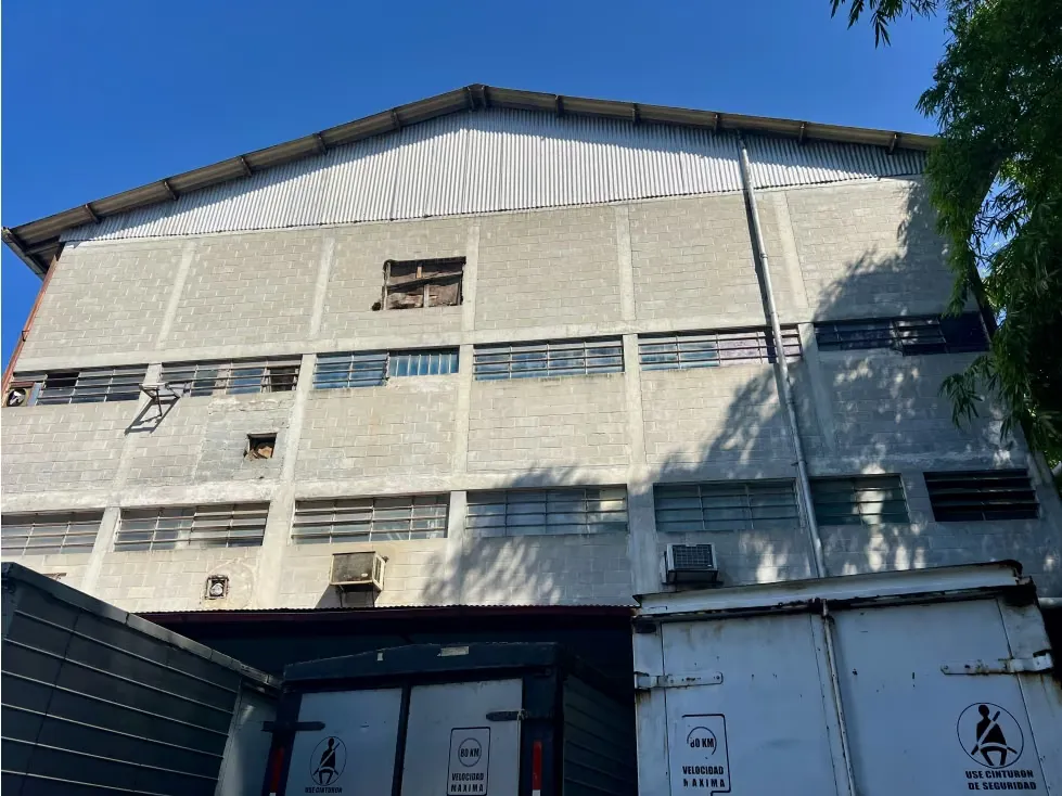 Se Alquila Edificio Industrial/3.000M2/3plantas/Baruta/6210 - 2