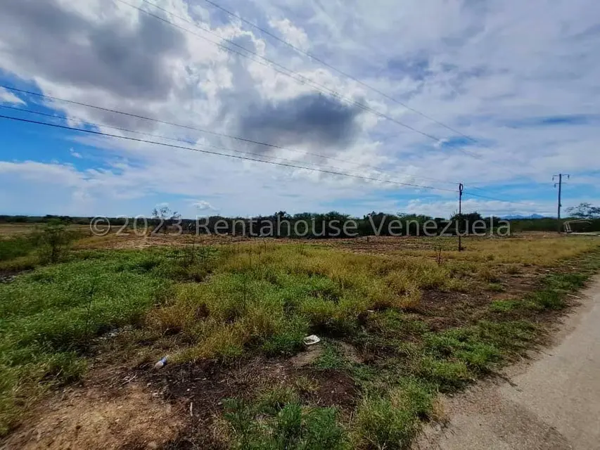 Terreno (Comercial) en Venta en Avenida Juan Bautista Arismendi, Nueva Esparta - 3