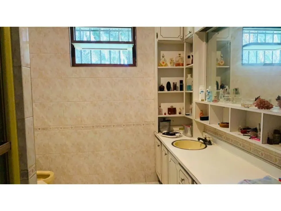 Se Vende Casa 800m2 para REMODELAR en la Urbanización Alto Hatillo - 12