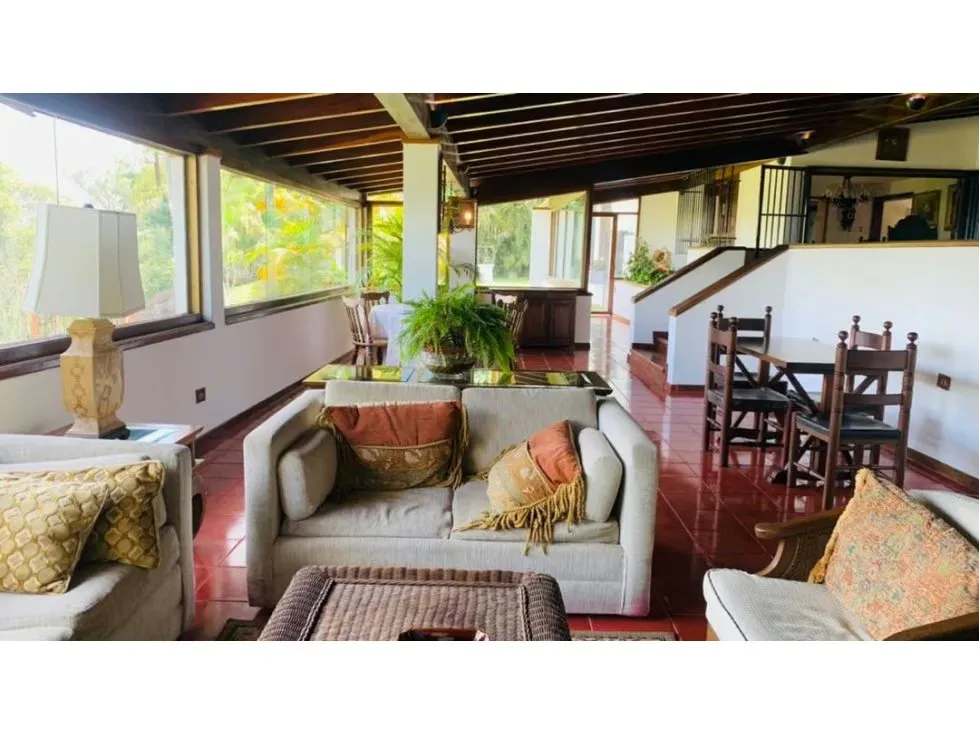 Se Vende Casa 800m2 para REMODELAR en la Urbanización Alto Hatillo - 14