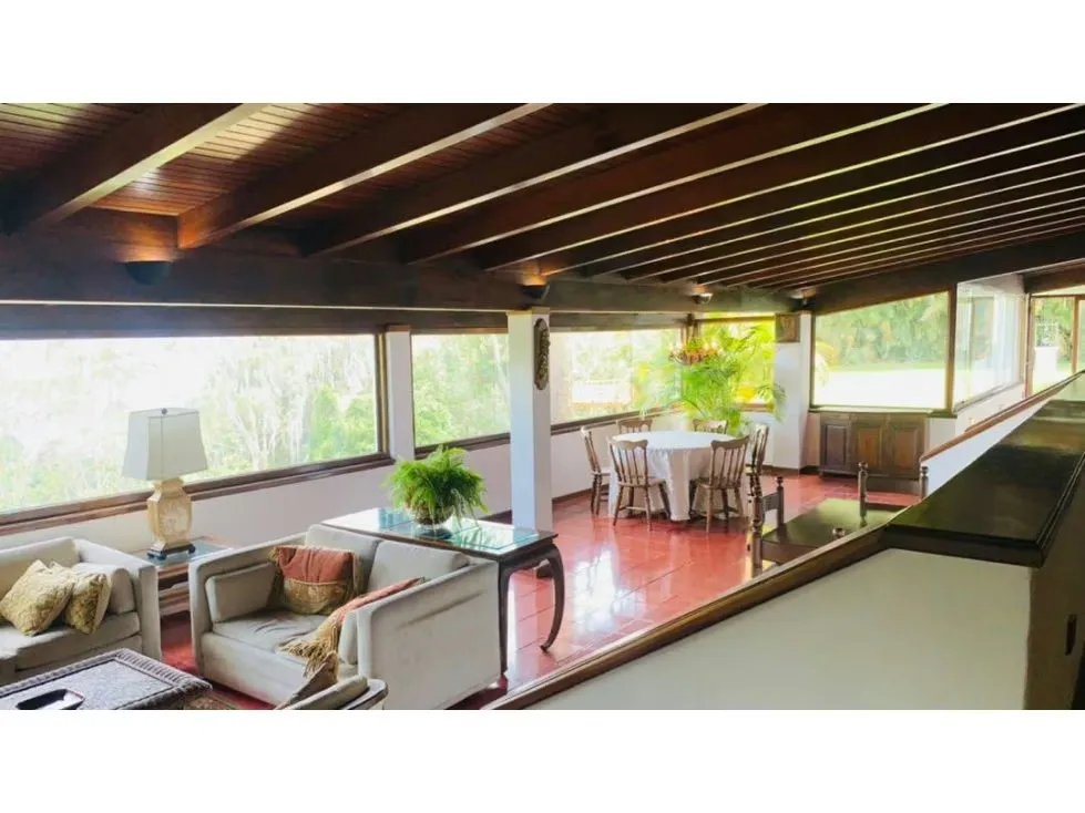 Se Vende Casa 800m2 para REMODELAR en la Urbanización Alto Hatillo - 15
