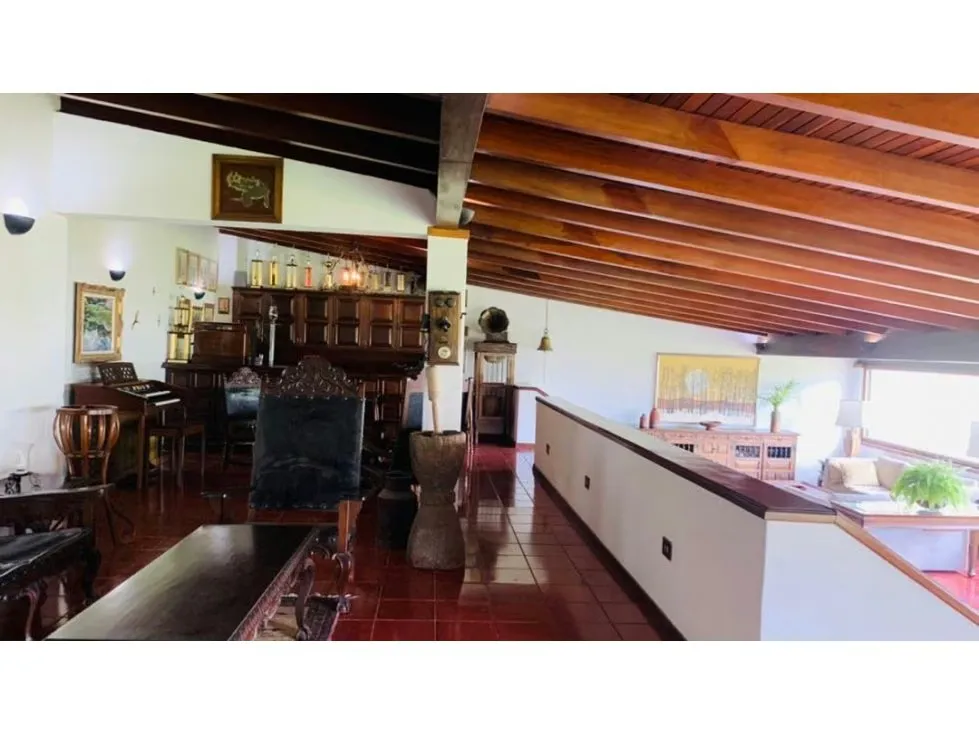 Se Vende Casa 800m2 para REMODELAR en la Urbanización Alto Hatillo - 17