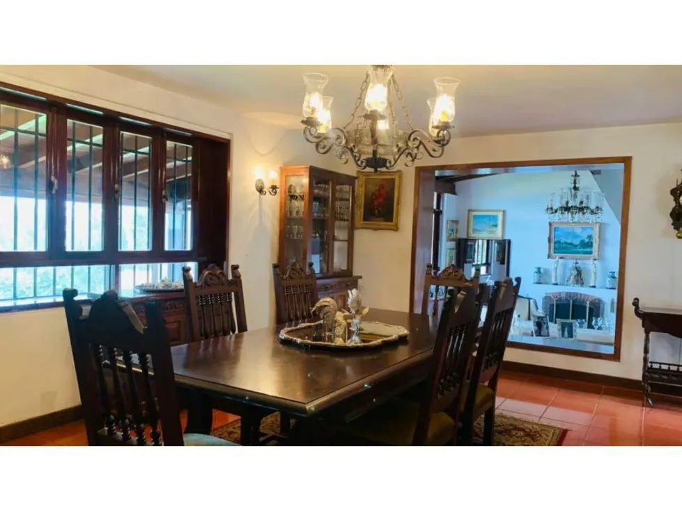 Se Vende Casa 800m2 para REMODELAR en la Urbanización Alto Hatillo - 21