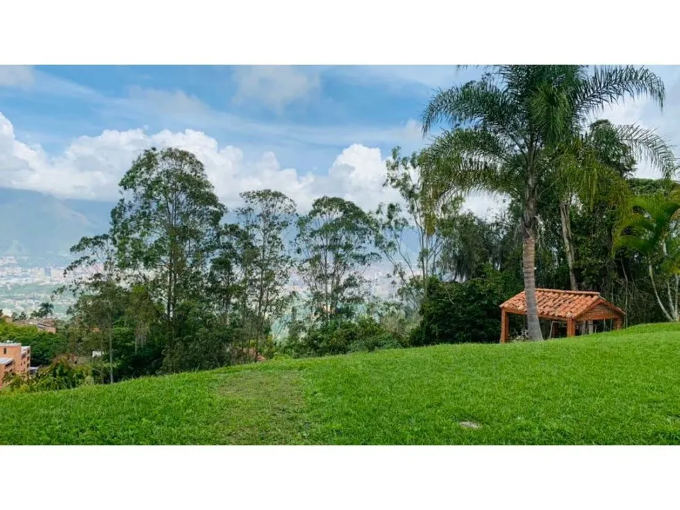 Se Vende Casa 800m2 para REMODELAR en la Urbanización Alto Hatillo - 7