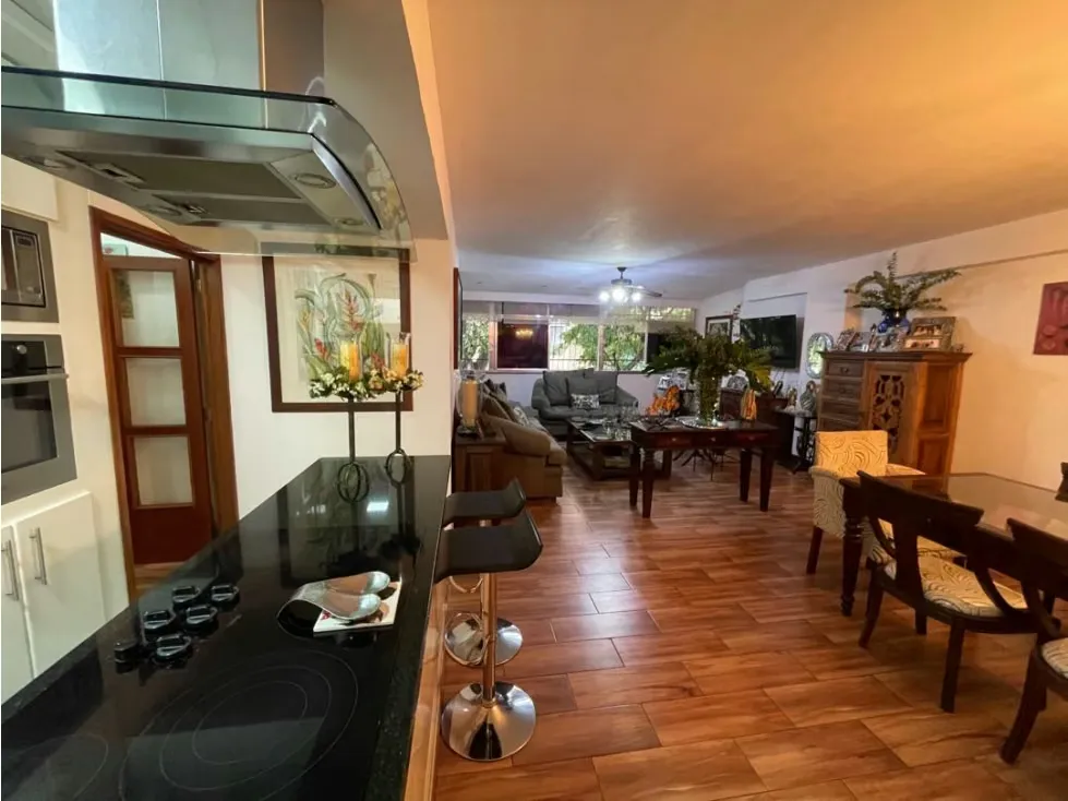 Apartamento remodelado en venta Chacao calle sucre 144m2 - 17
