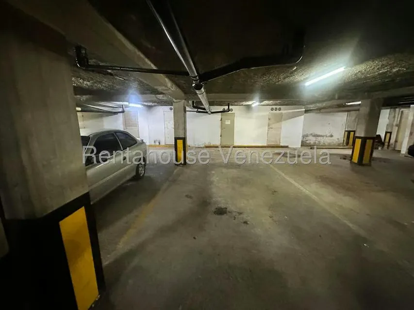 Apartamento (1 Nivel) en Venta en Colinas de Bello Monte, Distrito Metropolitano - 17