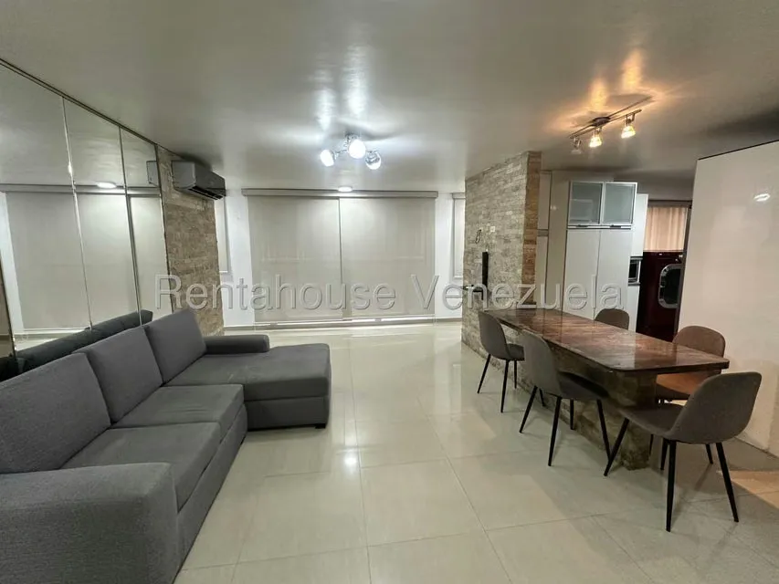 Apartamento (1 Nivel) en Venta en Colinas de Bello Monte, Distrito Metropolitano - 3