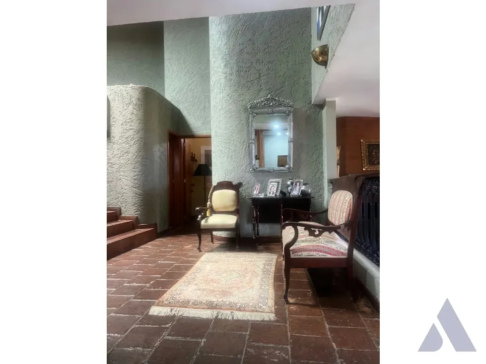 Se vende casa en calle cerrada 700m2 Alto Hatillo 5989 - 8
