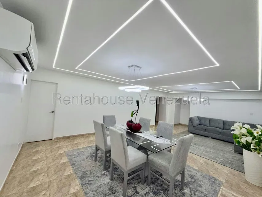 Apartamento (1 Nivel) en Venta en La Urbina, Distrito Metropolitano - 27