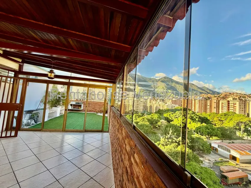 Apartamento (1 Nivel) en Venta en La Urbina, Distrito Metropolitano - 40