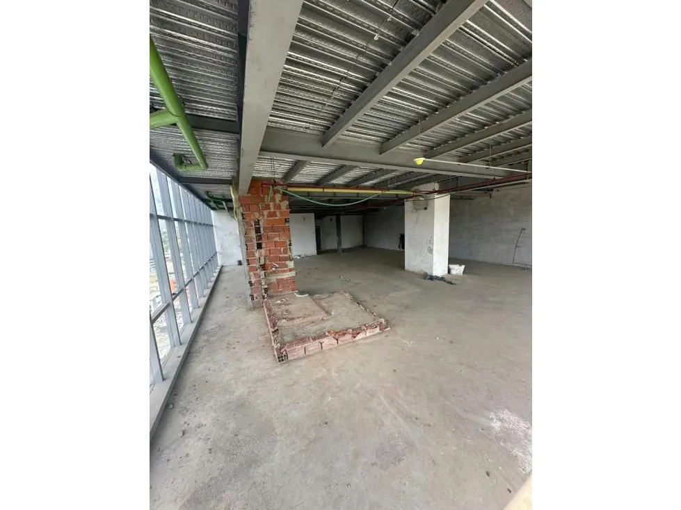 Oficina en venta o alquiler 252m², Las Mercedes - Calle Madrid - 5
