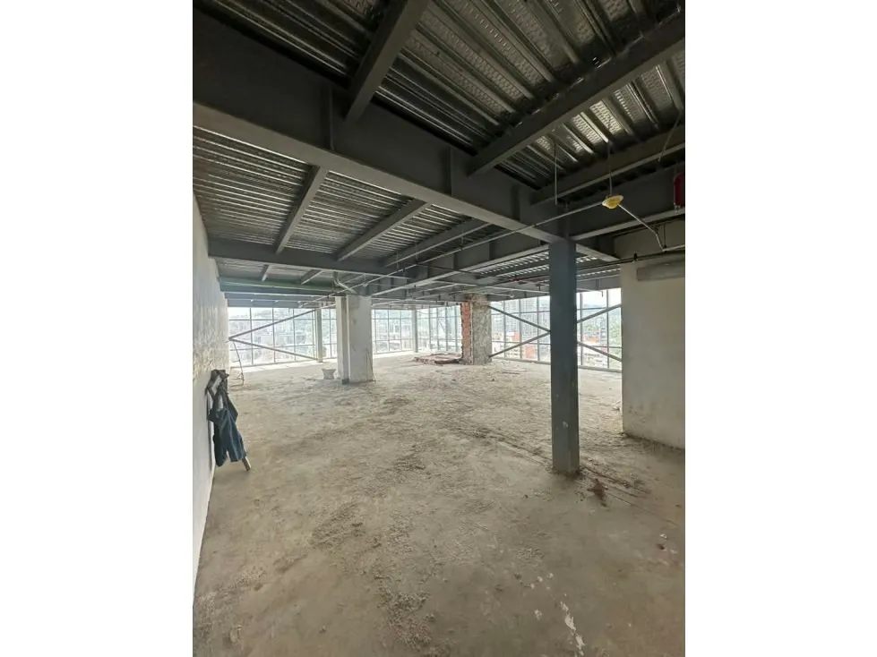 Oficina en venta o alquiler 252m², Las Mercedes - Calle Madrid - 7