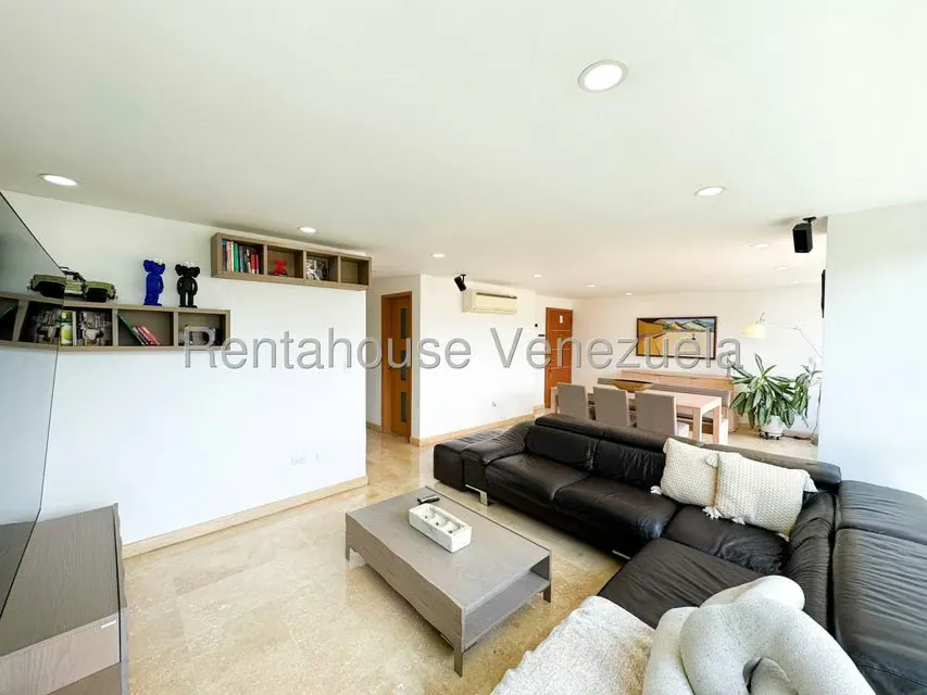 Apartamento (1 Nivel) en Venta en Escampadero, Distrito Metropolitano - 11