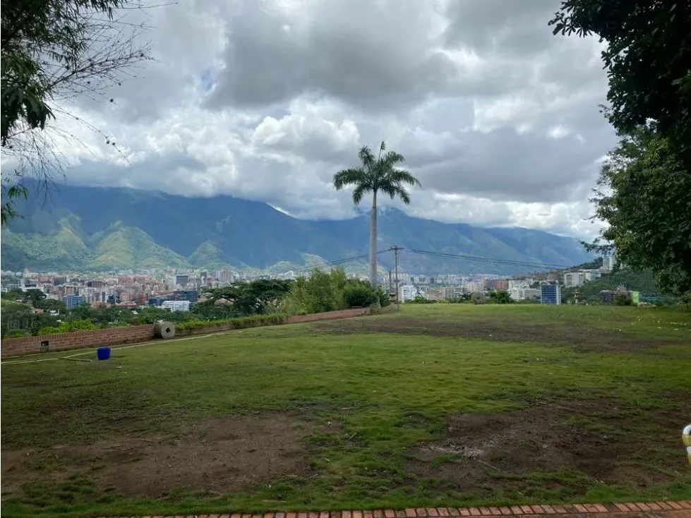 Vendo terreno 9.600m2 Valle Arriba