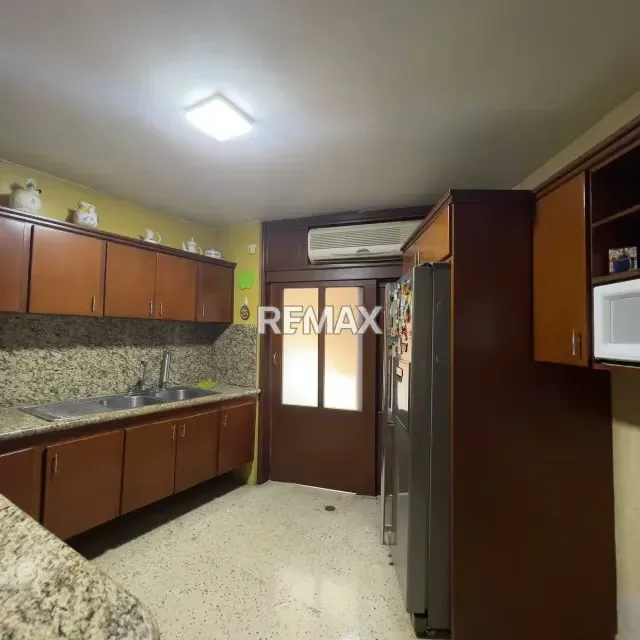 VENTA APARTAMENTO EN EDIF YAGUAZIRU - 11