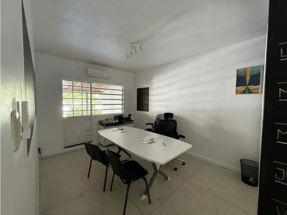 Se vende casa 980m2 7H/5B/10P Altamira - 7