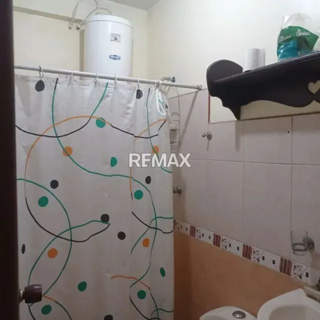 Casa en Venta Calle 51 entre Carreras 25 y 26 Zona Oeste - Barquisimeto - 2