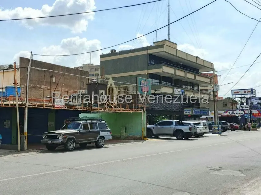 Local Comercial en Alquiler en Calle 72, Zulia - 16