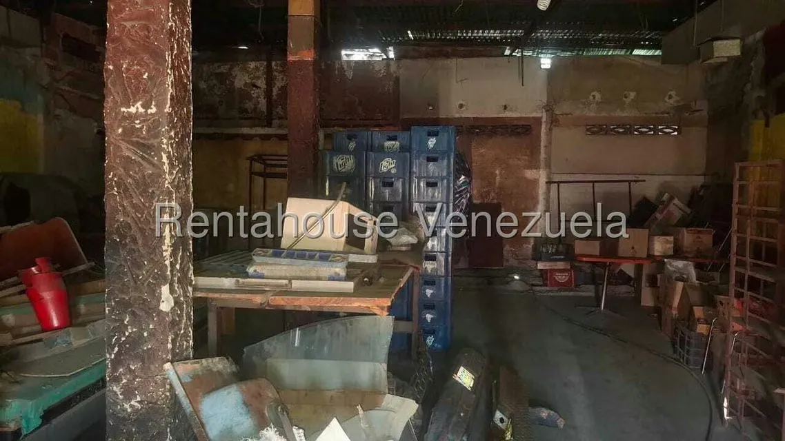 Local Comercial en Venta en Avenida Libertador, Lara - 15