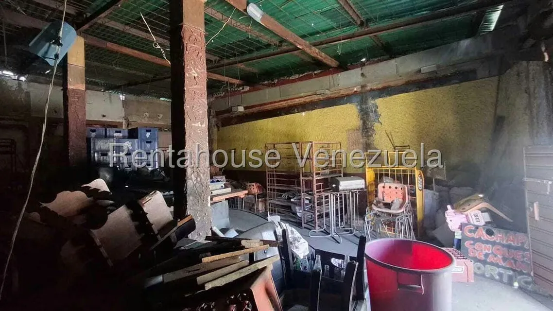 Local Comercial en Venta en Avenida Libertador, Lara - 21