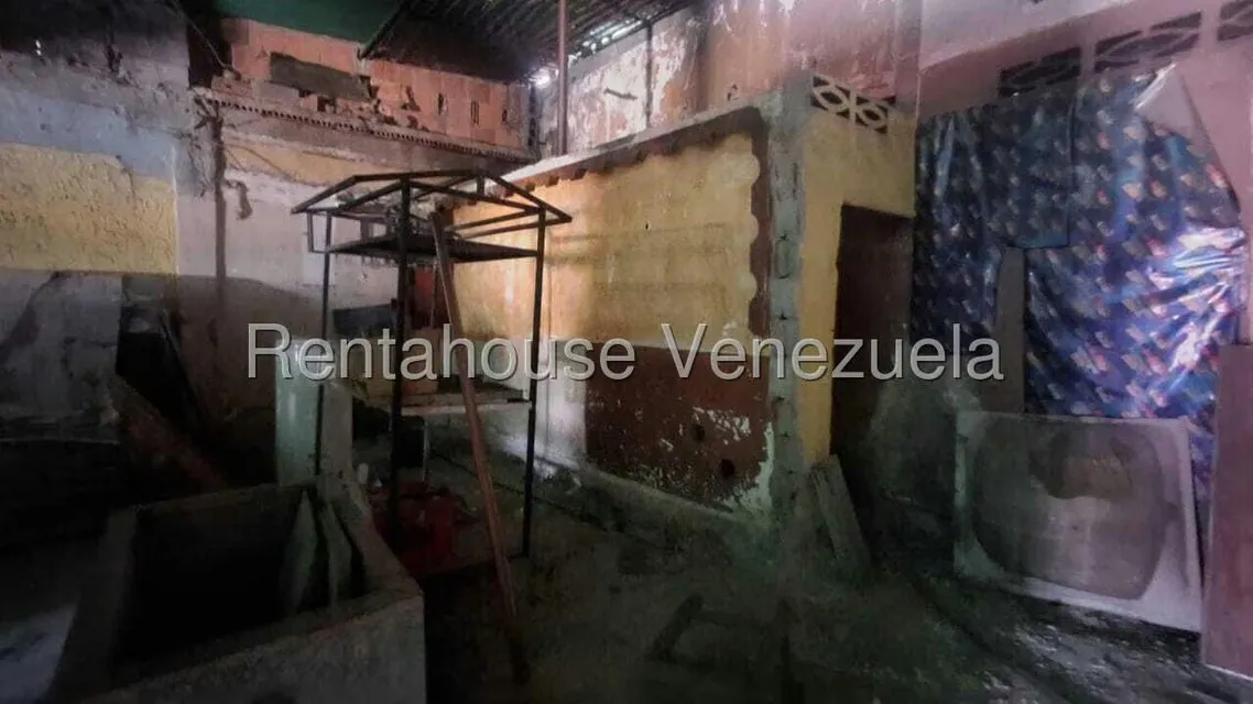 Local Comercial en Venta en Avenida Libertador, Lara - 22