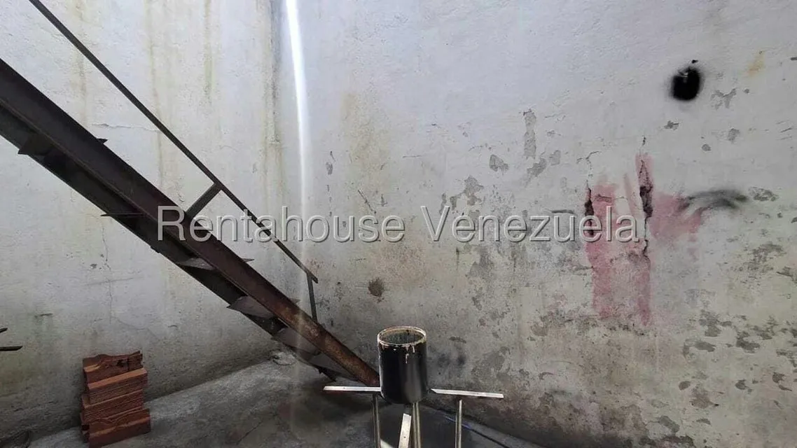 Local Comercial en Venta en Avenida Libertador, Lara - 25