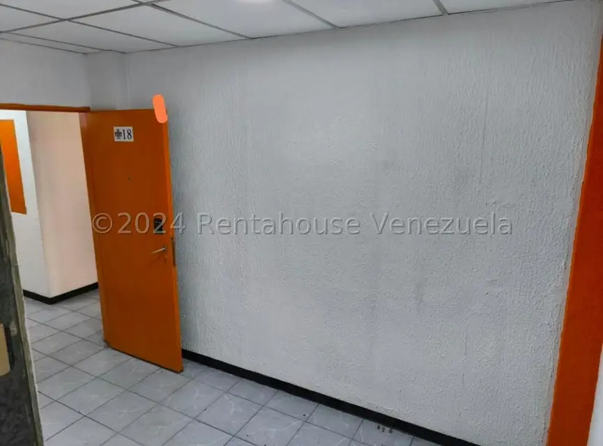 Comercial (Oficina) en Alquiler en Parroquia La Candelaria, Distrito Metropolitano - 13