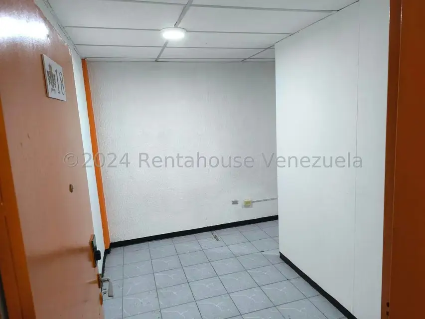 Comercial (Oficina) en Alquiler en Parroquia La Candelaria, Distrito Metropolitano - 10