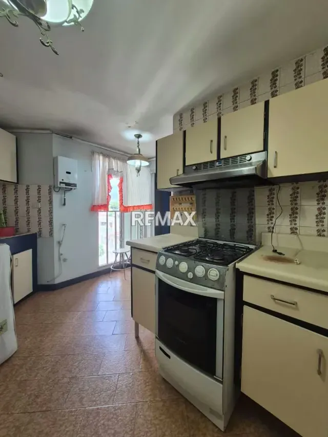 Apartamento. Alquiler. Los kioskos
