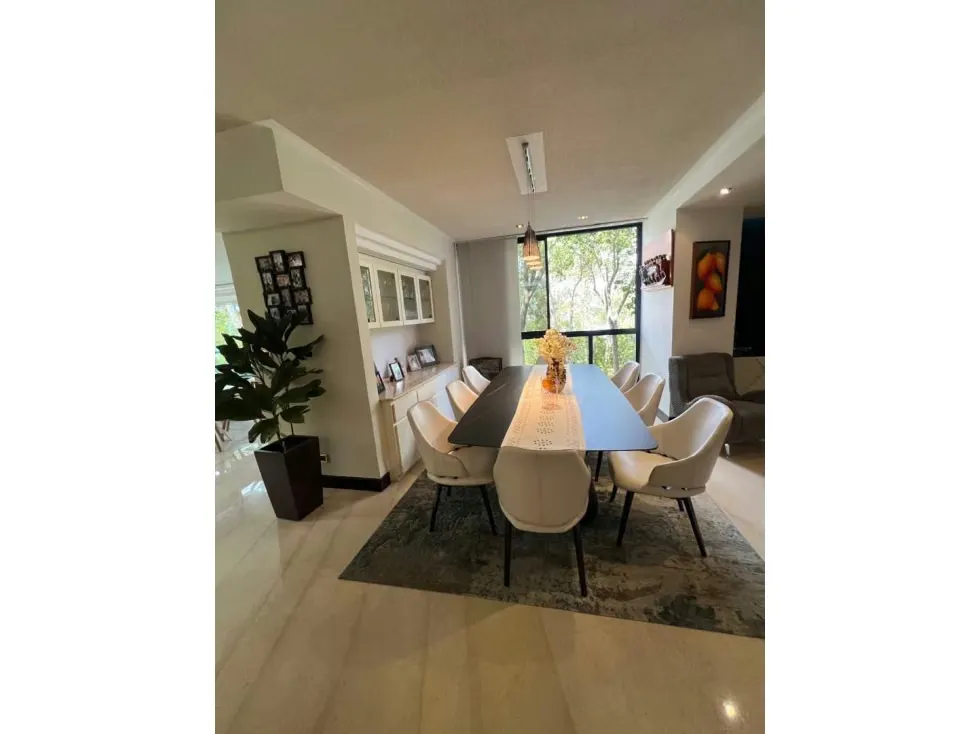 Vendo apartamento 208m2 Colinas de Valle Arriba 8620 - 2