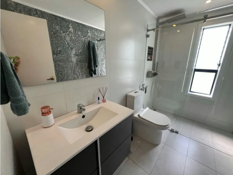 Vendo apartamento 208m2 Colinas de Valle Arriba 8620 - 15