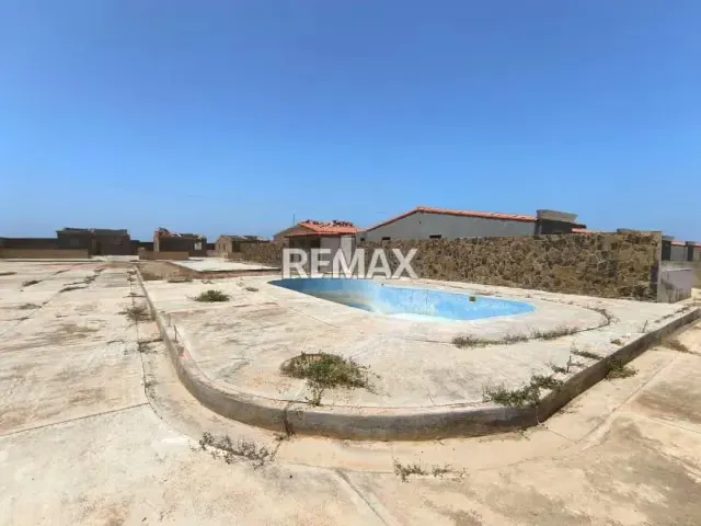 ACOGEDORA Y BIEN DISTRIBUIDA CASA EN VENTA EN PUNTA DE PIEDRAS, ISLA DE MARGARITA - 11