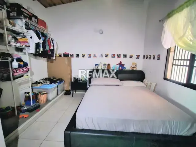 En venta apartamento en urb Colinas de Caneyes. (Propiedad Horizontal) - 13