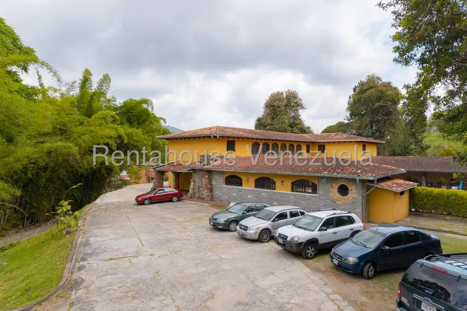 Casa (Duplex) en Venta en La Lagunita Country Club, Distrito Metropolitano - 52