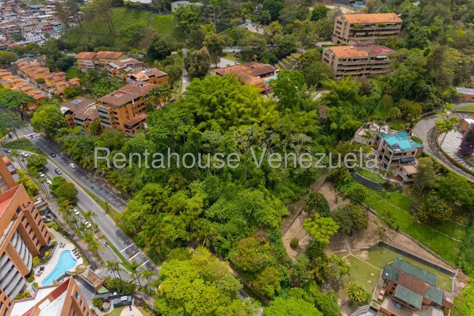 Casa (Duplex) en Venta en La Lagunita Country Club, Distrito Metropolitano - 56