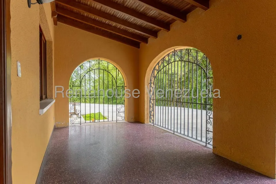 Casa (Duplex) en Venta en La Lagunita Country Club, Distrito Metropolitano - 64