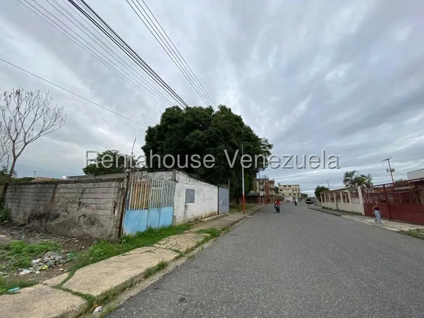 Terreno (Comercial) en Venta en Centro, Portuguesa - 4