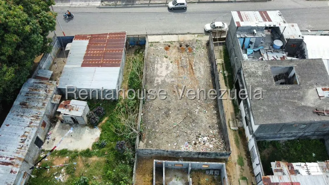 Terreno (Comercial) en Venta en Centro, Portuguesa - 10