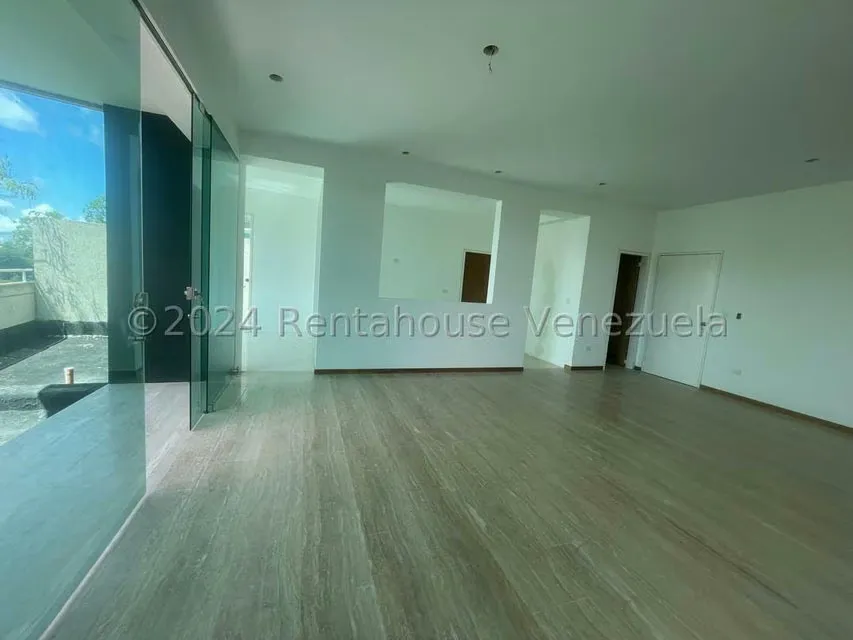 Apartamento (1 Nivel) en Venta en La Lagunita Country Club, Distrito Metropolitano - 16