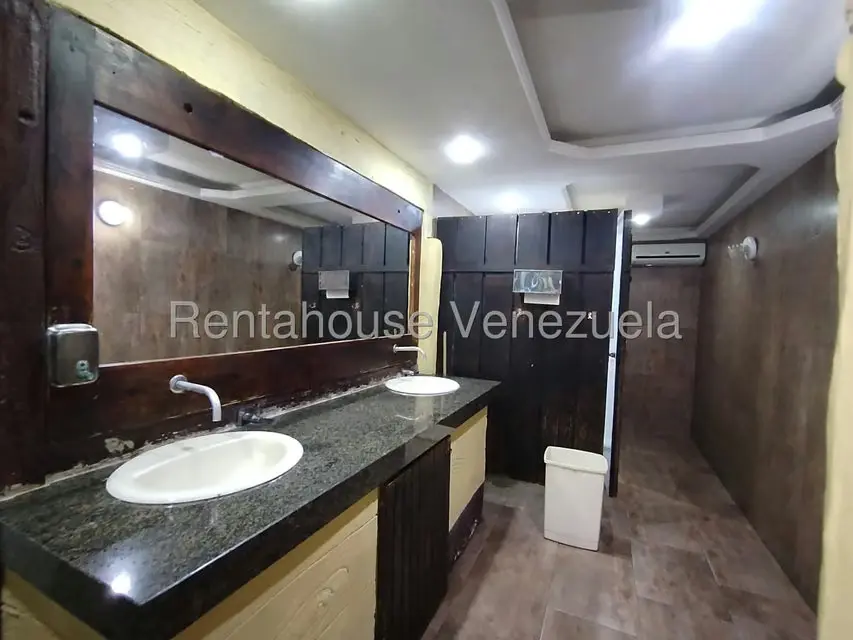 Local Comercial en Venta en Avenida Bolivar Norte, Carabobo - 29