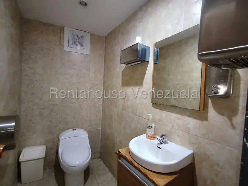 Local Comercial en Venta en Avenida Bolivar Norte, Carabobo - 31