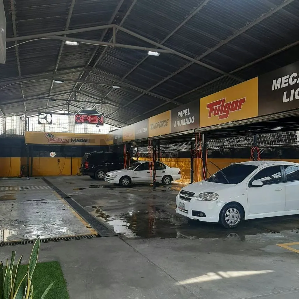 Galpon comercial sector Cecilio Acosta, Taller, servicio vehículos, - 2