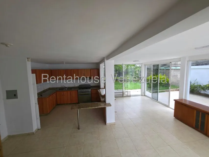 Casa (1 Nivel) en Venta en Villa Contemporanea, Portuguesa - 5