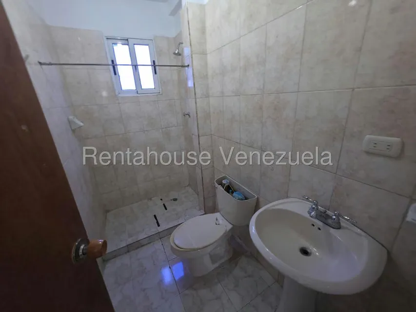 Casa (1 Nivel) en Venta en Villa Contemporanea, Portuguesa - 8
