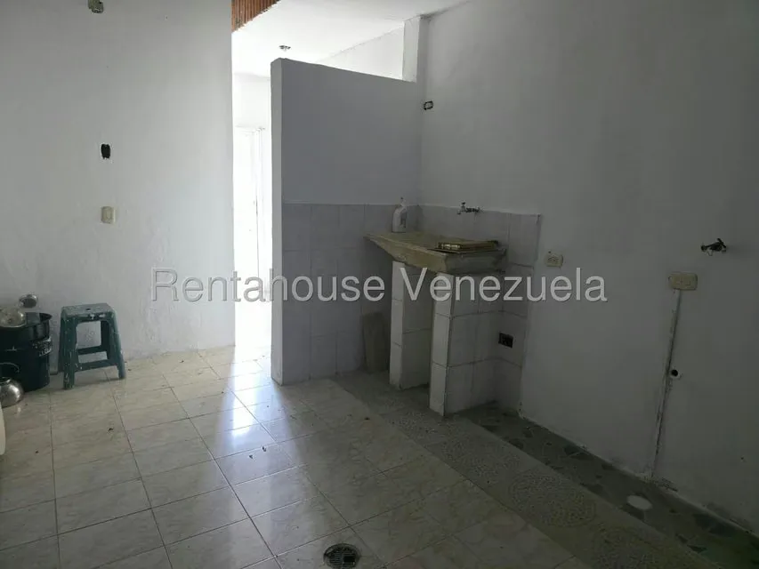 Casa (1 Nivel) en Venta en Villa Contemporanea, Portuguesa - 10